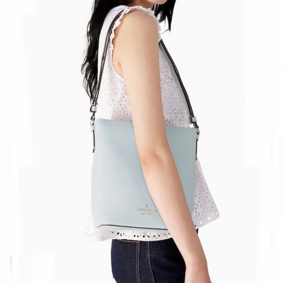 Kate Spade Max Duffel Crossbody. NWT HP💝 - Picture 2 of 11